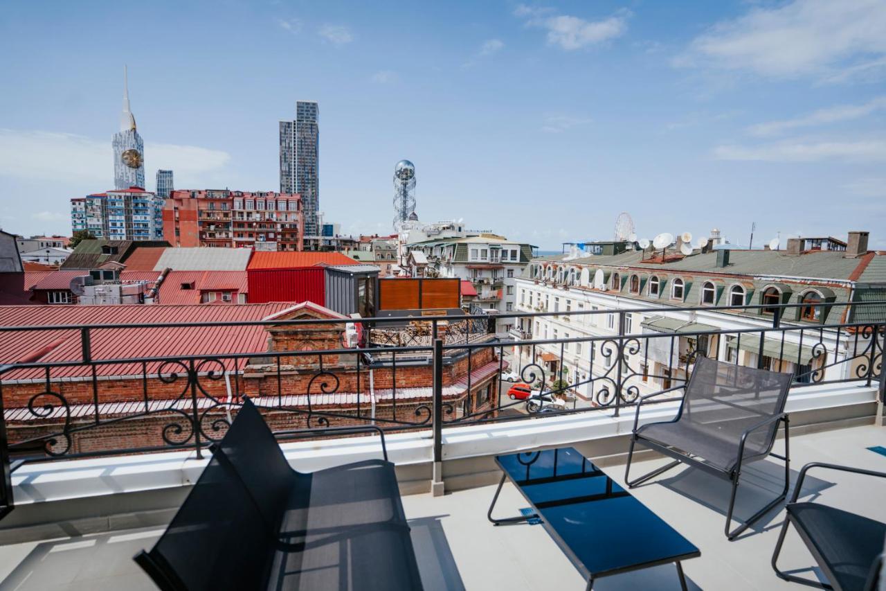 West Apart Hotel Batumi Exterior foto